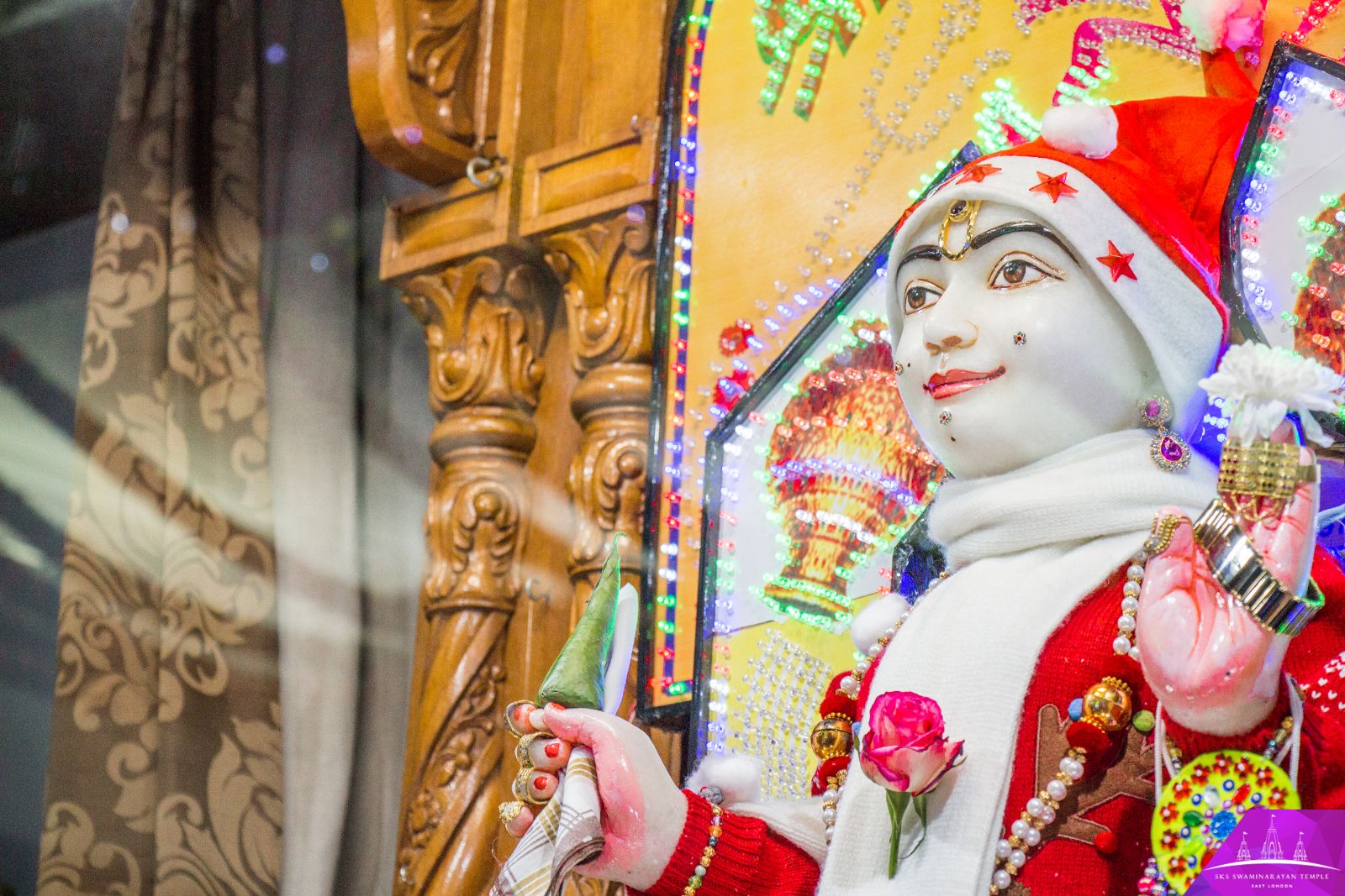 ©1987-2017 SKS Swaminarayan Temple East London